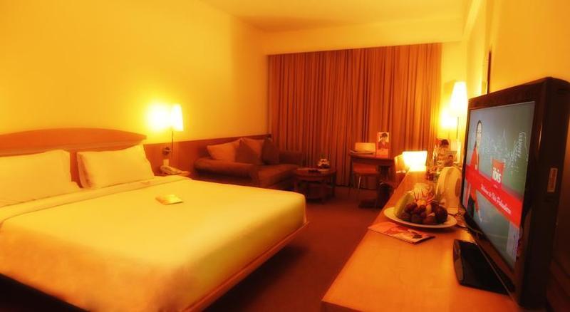 Grand Suka Hotel Пеканбару Экстерьер фото